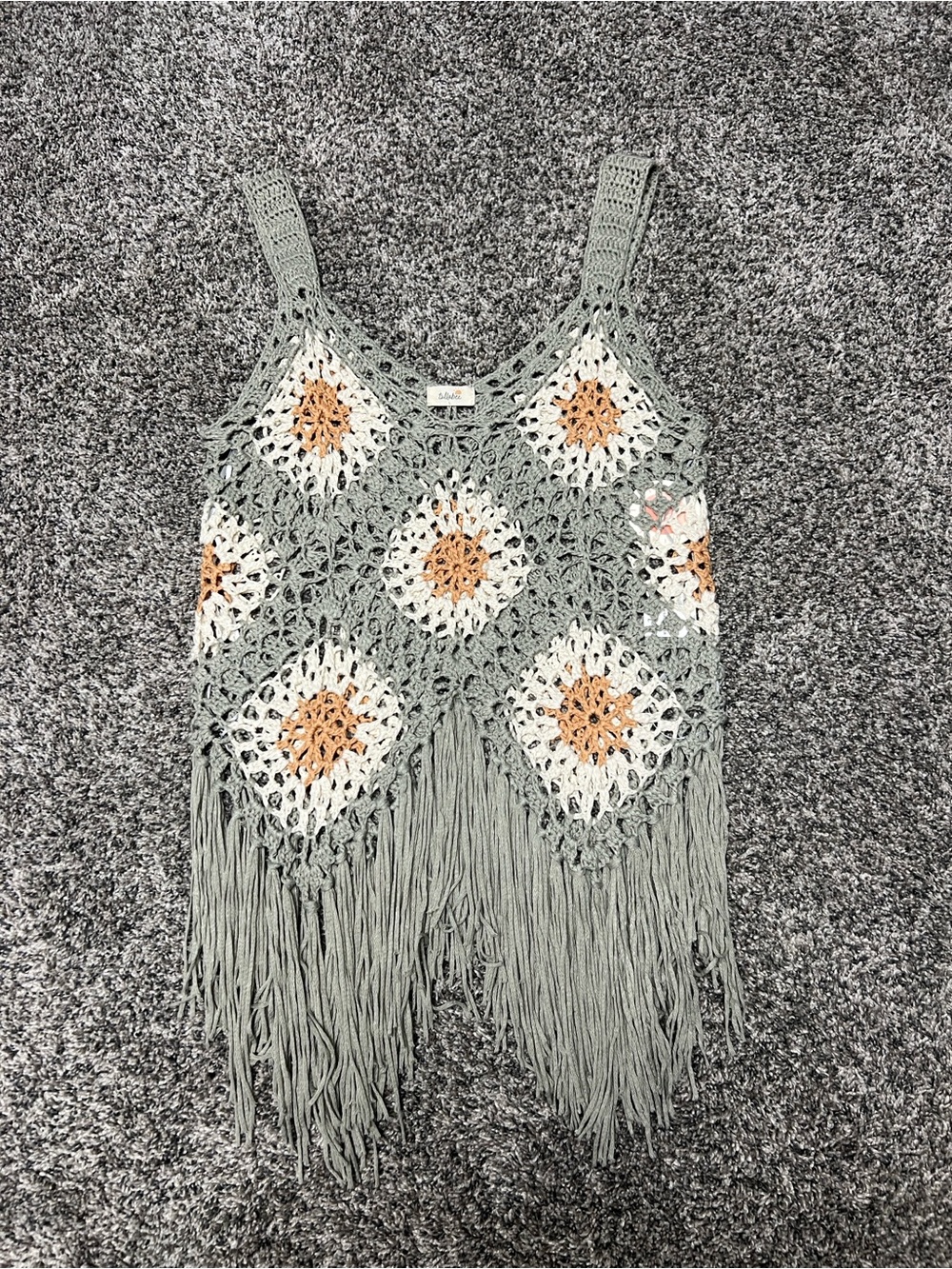 Altar’d State Tullabee Sage Fringe Mama Tank Top NWT Crocheted Large Fringe